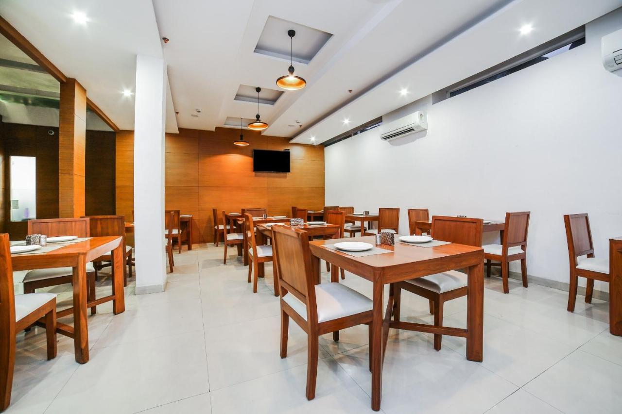 גורגאון Collection O Motif South City 1 Near Appu Ghar מראה חיצוני תמונה