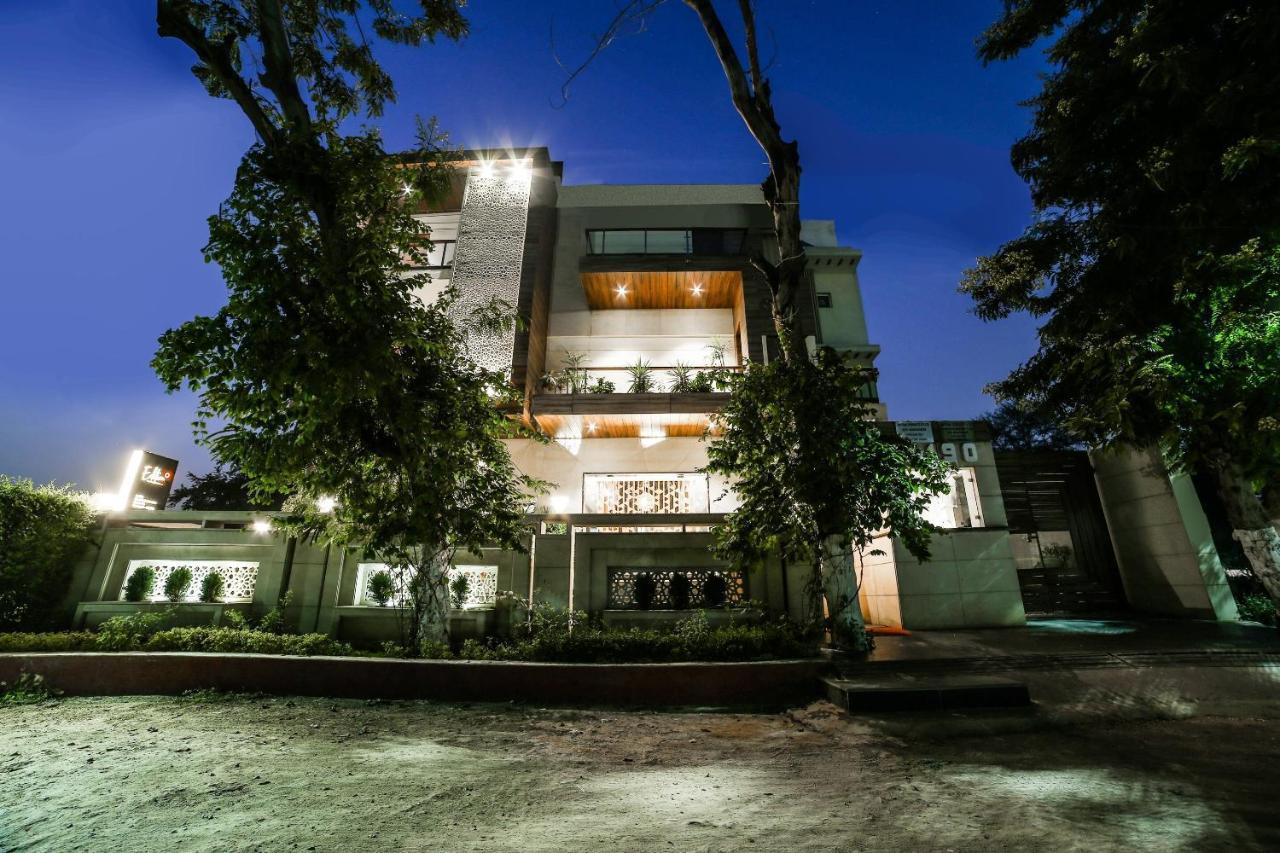 גורגאון Collection O Motif South City 1 Near Appu Ghar מראה חיצוני תמונה