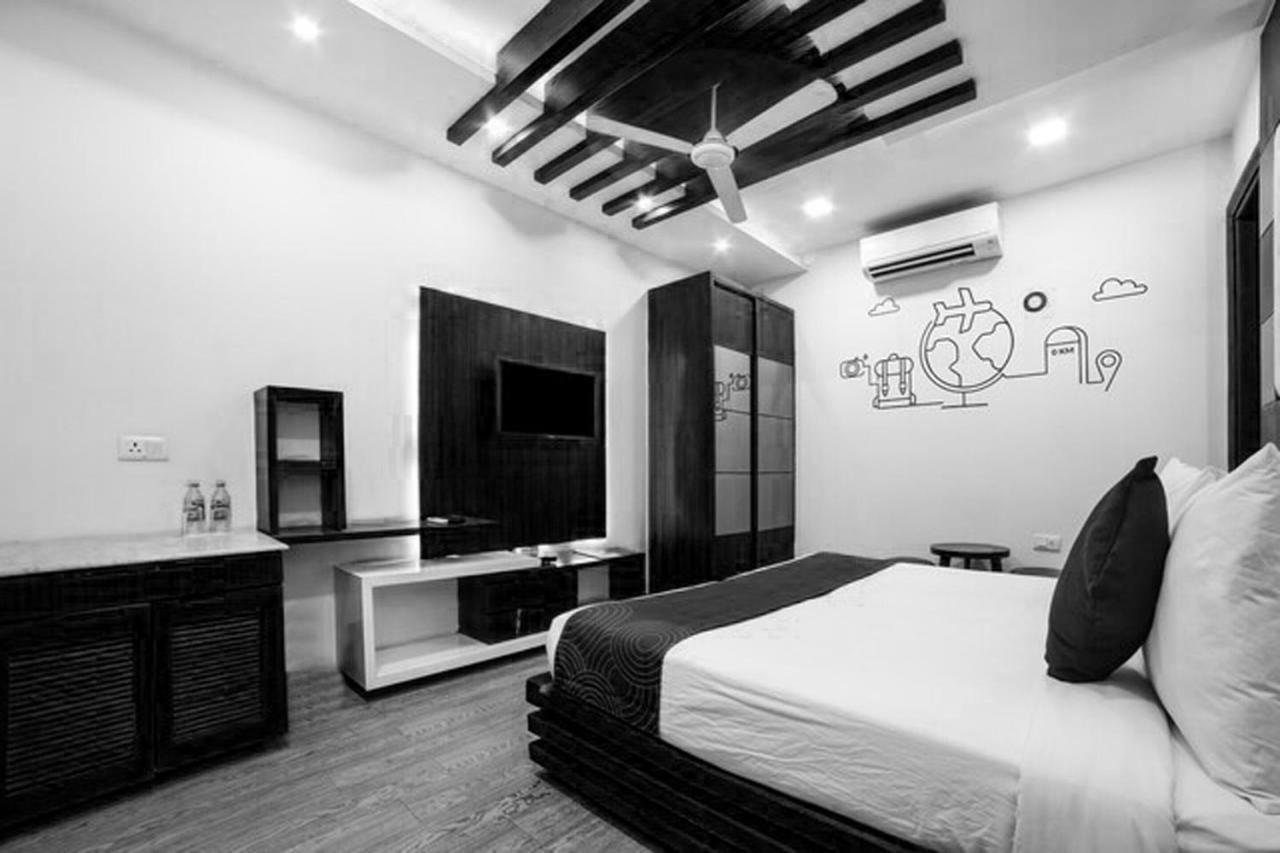 גורגאון Collection O Motif South City 1 Near Appu Ghar מראה חיצוני תמונה